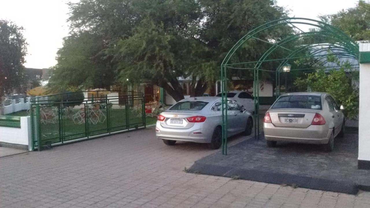Hotel Rucalen 圣罗莎 外观 照片